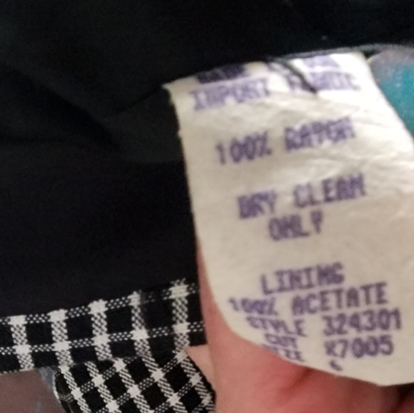 HI studio. Vintage, black & white checked belted blazer. Size: 6 - Picture 9 of 9